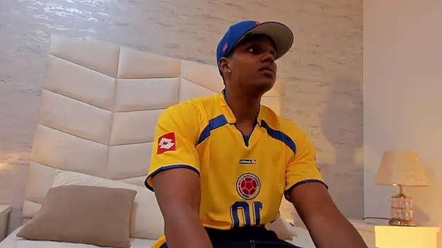 jax black online show from January 16, 2026, 6:34 pm