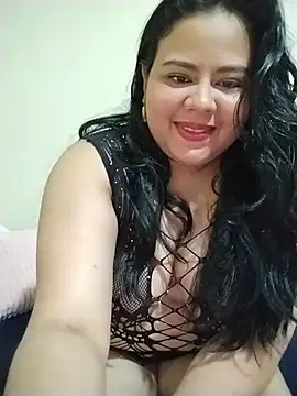 Snapshot of Tania_cruz_ chatting on July 8, 2026, 2:38 am Tania cruz online show from July 8, 2026, 2:38 am