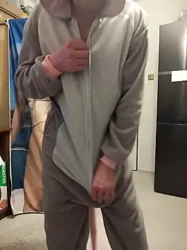 Snapshot of honzinka83 chatting on March 4, 2026, 7:20 pm honzinka83 online show from March 4, 2026, 7:20 pm