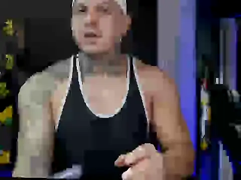 MAXIMO VEGA online show from October 14, 2025, 10:21 pm