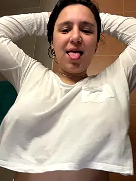 Luisaa rosee online show from October 9, 2025, 5:00 pm