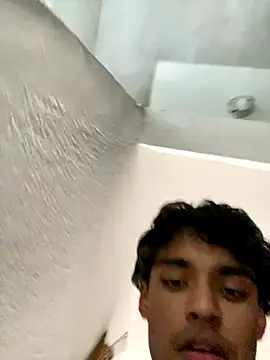 Snapshot of feetbooy chatting on October 31, 2025, 8:10 pm feetbooy online show from October 31, 2025, 8:10 pm