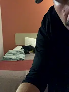 hoociedaddy24 online show from January 15, 2026, 9:40 pm