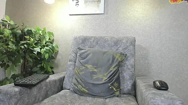 Axelwiliams online show from November 22, 2025, 5:06 am