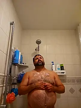 Roddog18 online show from October 4, 2025, 7:28 am