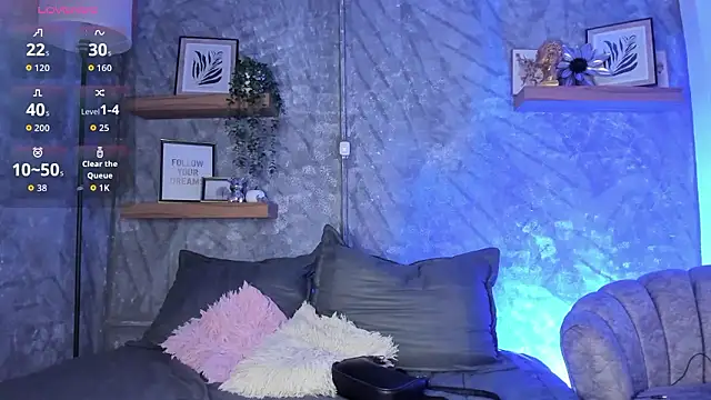 Nikolbrice online show from January 17, 2026, 7:06 pm