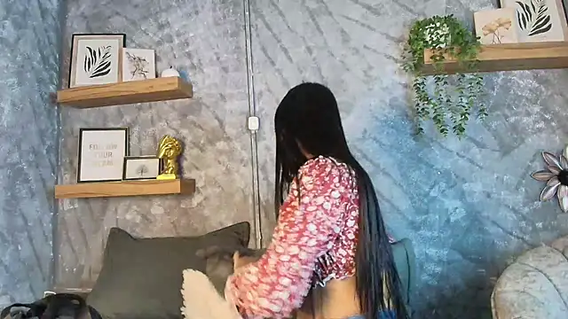 Nikolbrice online show from March 11, 2026, 6:58 pm