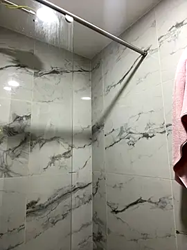 Zoe riivas online show from October 10, 2025, 10:36 am