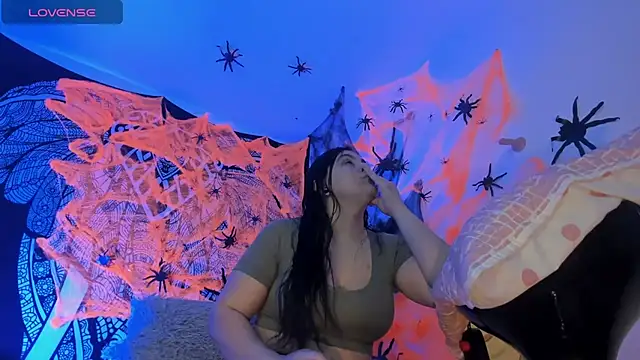 Anny ferrer1 online show from October 28, 2025, 10:01 pm