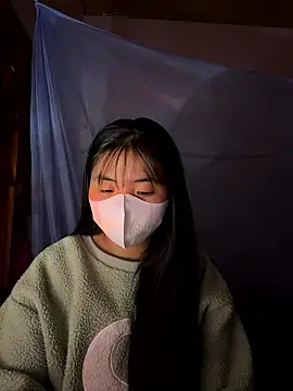 jun-xinh09 online show from January 6, 2026, 2:54 pm