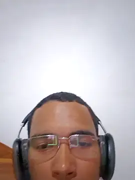 Mikael 1357 online show from November 9, 2025, 2:54 am