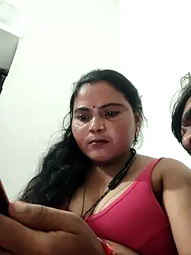 Snapshot of Monalisa22y chatting on October 21, 2025, 5:57 pm Monalisa22y online show from October 21, 2025, 5:57 pm