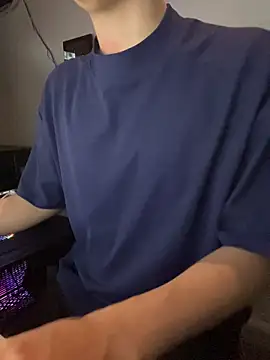 LiamMyst online show from October 28, 2025, 5:33 am