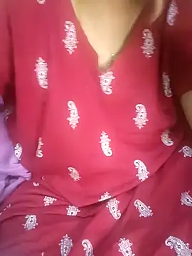 Snapshot of tamil_thaara03 chatting on November 26, 2025, 5:58 pm tamil thaara03 online show from November 26, 2025, 5:58 pm