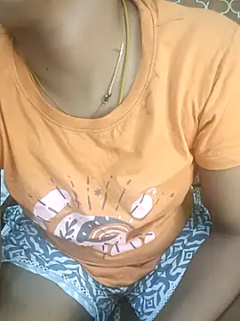 Snapshot of tamil_thaara03 chatting on November 28, 2025, 4:20 pm tamil thaara03 online show from November 28, 2025, 4:20 pm