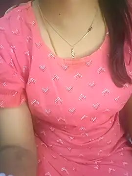 Snapshot of tamil_thaara03 chatting on January 10, 2026, 7:04 pm tamil thaara03 online show from January 10, 2026, 7:04 pm