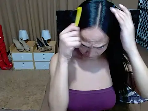 xAsianTOPModelx online show from March 28, 2026, 4:17 pm