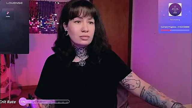 Senorita  Dakota online show from May 17, 2026, 9:33 pm