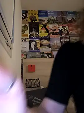 Snapshot of Fifi83Bell chatting on January 15, 2026, 7:28 pm Fifi83Bell online show from January 15, 2026, 7:28 pm