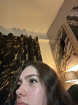 Snapshot of Victoria6989 chatting on February 28, 2026, 8:43 pm Victoria6989 online show from February 28, 2026, 8:43 pm