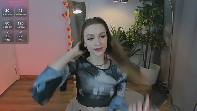 PollyMayer online show from October 27, 2025, 8:46 pm