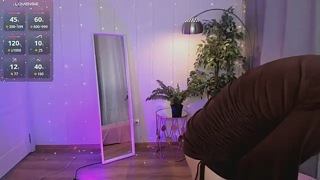 Snapshot of PollyMayer chatting on March 2, 2026, 8:48 pm PollyMayer online show from March 2, 2026, 8:48 pm