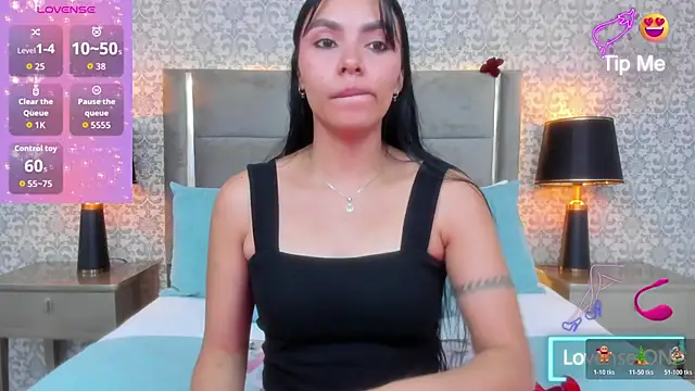 KoralBlum online show from December 18, 2025, 1:22 am