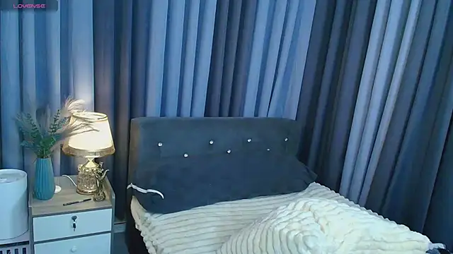 Kaydee Callix online show from October 9, 2025, 4:16 pm