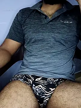 Snapshot of bhaveshPlayboy chatting on October 16, 2025, 11:44 am bhaveshPlayboy online show from October 16, 2025, 11:44 am