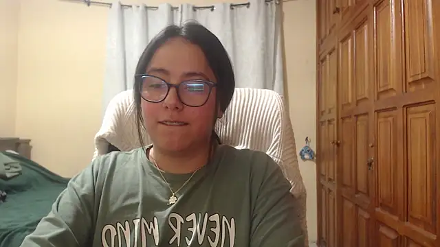 Venus cat  online show from February 20, 2026, 2:08 am