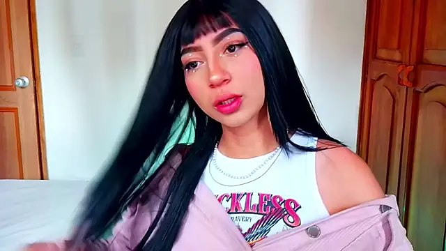 emma web  online show from November 1, 2025, 4:20 pm