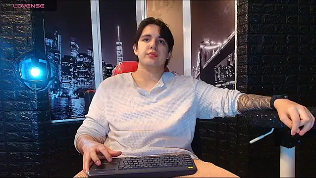 Snapshot of Noha_Carthier chatting on October 12, 2025, 3:27 am Noha Carthier online show from October 12, 2025, 3:27 am