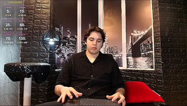 Snapshot of Noha_Carthier chatting on October 16, 2025, 3:29 am Noha Carthier online show from October 16, 2025, 3:29 am