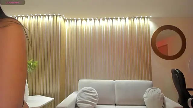 NatalieLewis online show from May 20, 2026, 12:00 pm