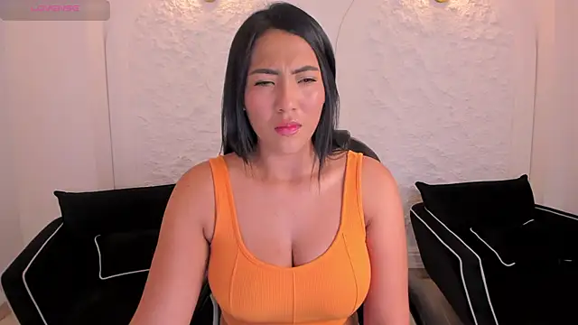 NatalieLewis online show from May 31, 2026, 11:50 am