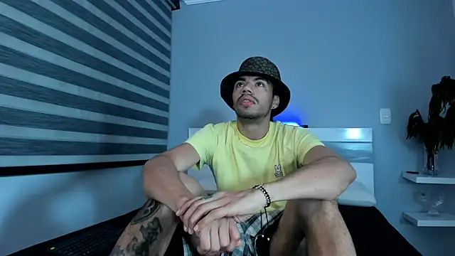ZaynShadow online show from October 20, 2025, 6:47 am
