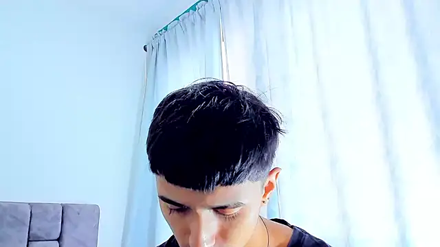 Anthony carter online show from November 12, 2025, 12:27 pm