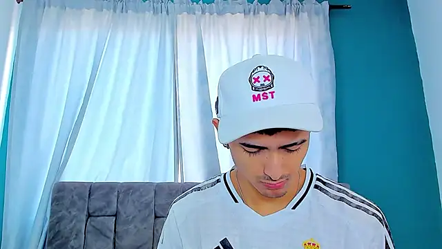 Anthony carter online show from December 1, 2025, 2:11 pm