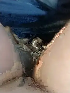 ShopeUN7 online show from April 14, 2026, 8:37 pm