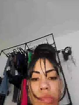 thaliacangri online show from November 10, 2025, 12:26 pm