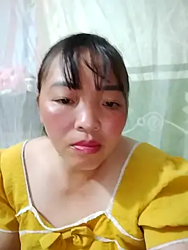 Minkine022 online show from April 14, 2026, 1:17 pm