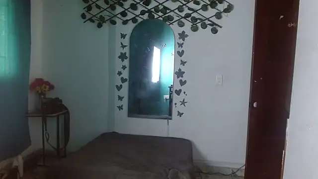 Ebony luna online show from February 25, 2026, 8:07 pm