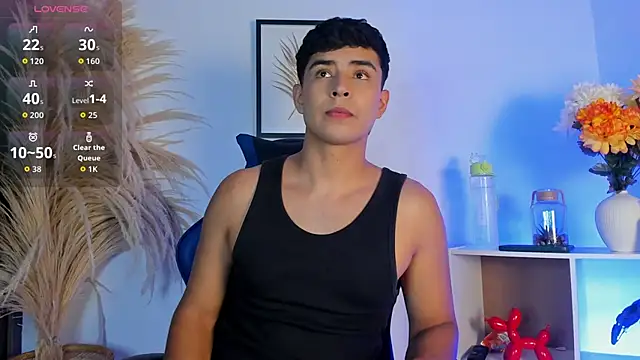 Thiago Connor21 online show from May 31, 2026, 1:03 am