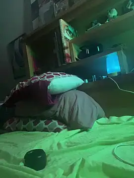 GymBoy83 online show from December 14, 2025, 2:00 pm