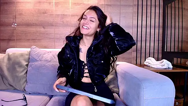 Matti sofia  online show from February 19, 2026, 11:17 am