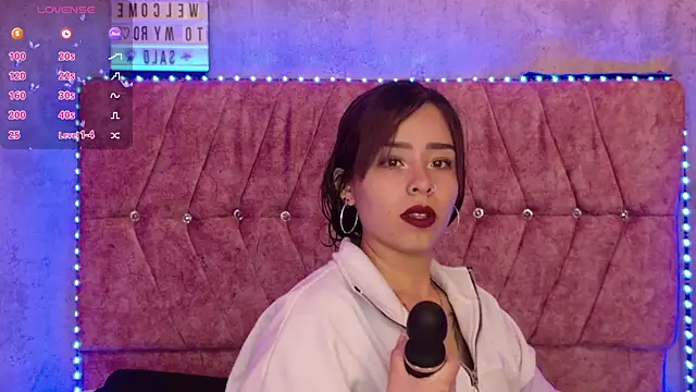 Snapshot of Mia_lopez_1 chatting on May 22, 2026, 8:53 am Mia lopez 1 online show from May 22, 2026, 8:53 am