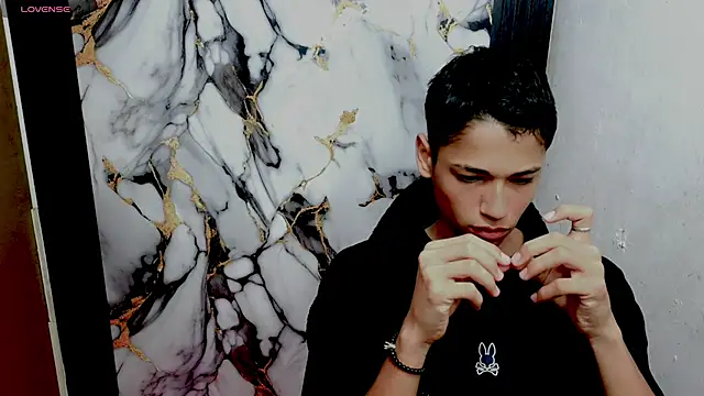 Im david02 online show from February 26, 2026, 12:59 pm