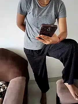 Snapshot of Pinki_baby299 chatting on October 2, 2025, 6:09 am Pinki baby299 online show from October 2, 2025, 6:09 am