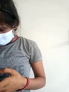 Snapshot of Pinki_baby299 chatting on October 4, 2025, 4:43 am Pinki baby299 online show from October 4, 2025, 4:43 am