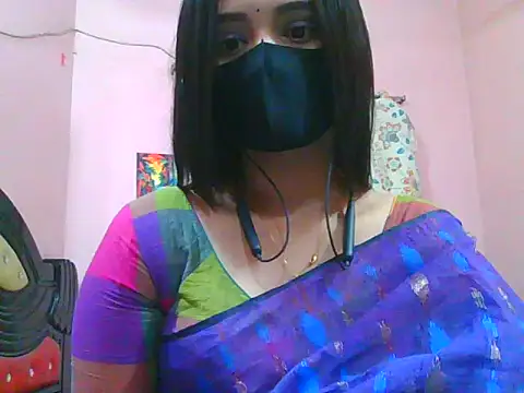 Snapshot of night_queeen7 chatting on April 6, 2026, 8:10 pm night queeen7 online show from April 6, 2026, 8:10 pm